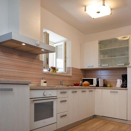 Truffle House Karlic Lägenhet Buzet Exteriör bild